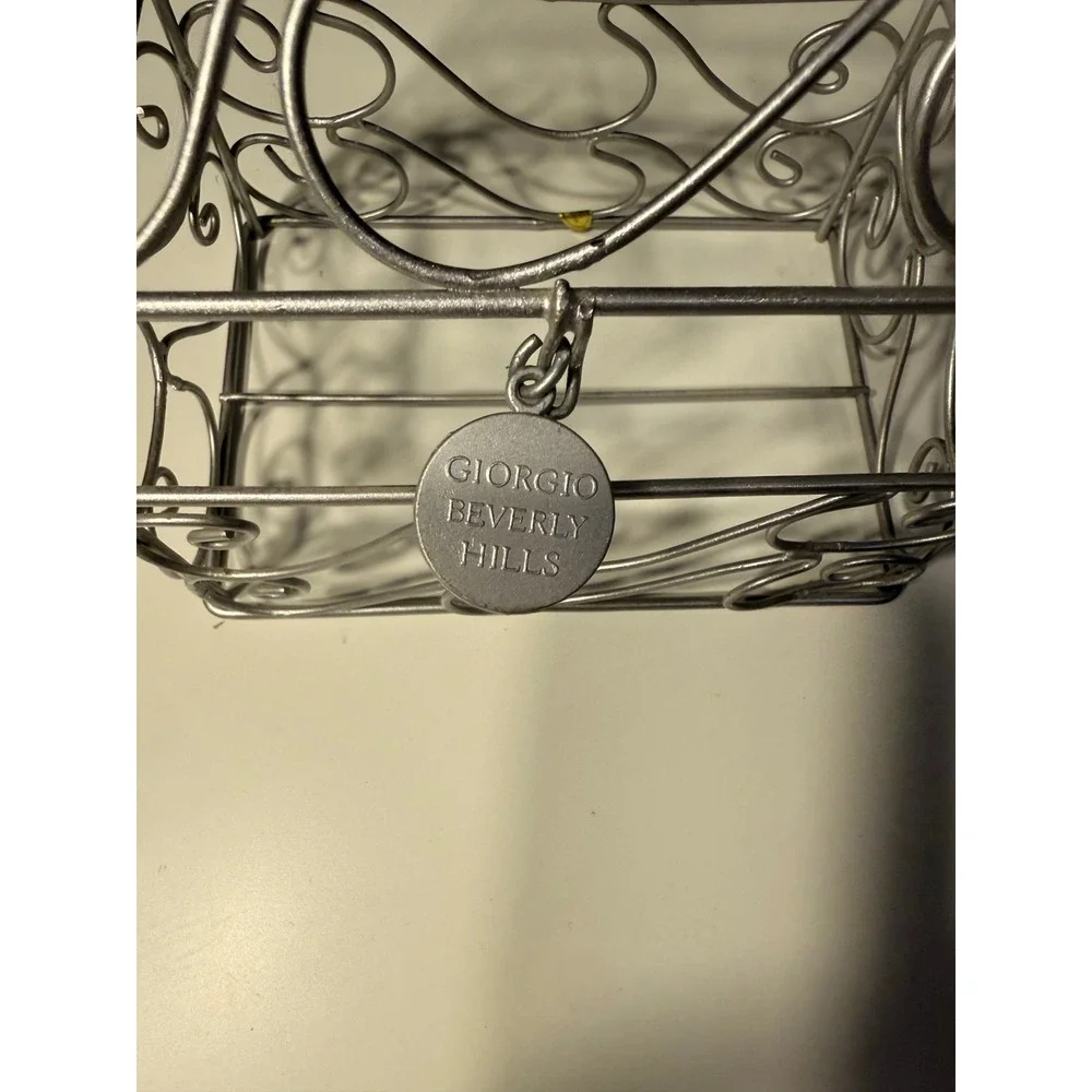Smashe's stashes Wired Treasure Box In Silver Metal Giogio Beverly Hills